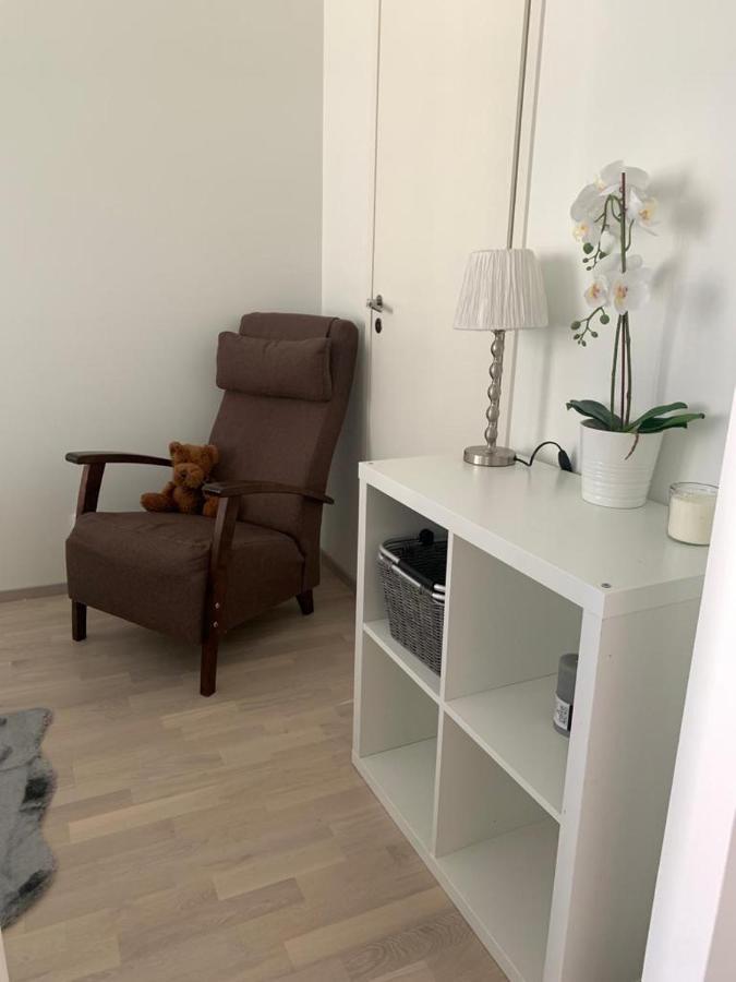 Modern City Apartment With Sauna Nearby The Airport วานตา ภายนอก รูปภาพ